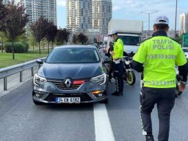 İstanbul’da çakarlı araç denetimi