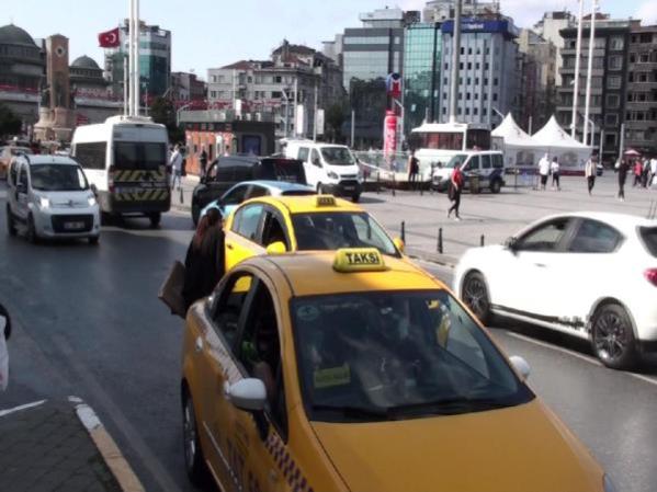 Taksim’de denetim; taksiciden bu kez uzun mesafe bahanesi