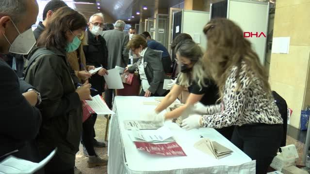 İSTANBUL BAROSU BAŞKANLIĞI’NI YENİDEN MEHMET DURAKOĞLU KAZANDI