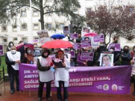 Üsküdar’da sağlık çalışanlarına şiddet protesto edildi