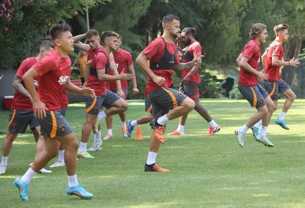 Galatasaray’da yeni sezon hazırlıkları sürüyor