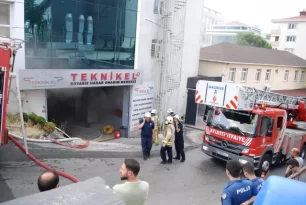 Maltepe’de otomobil bakım merkezinde çıkan yangın söndürüldü