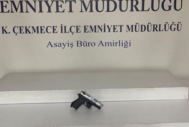 Emniyetten “Küçükçekmece’de tacizciyi dövüp kameraya aldı” iddiasına ilişkin açıklama Açıklaması