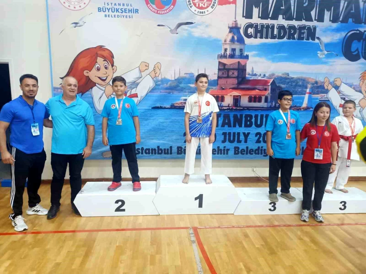 Aydınlı Sporcular Marmara Cap Karate Şampiyonası’nda Başarıya İmza Attı