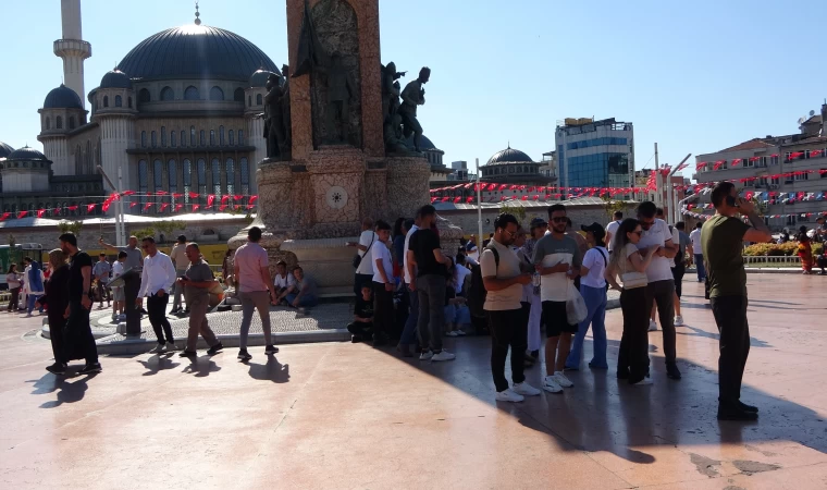 Mega kent İstanbul’da sıcak hava bunalttı