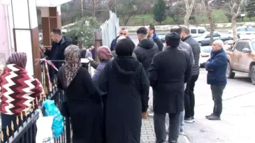 Kartal’da Toprak Kayması: Bina Tahliye Edildi