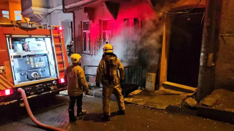 Beyoğlu’nda Elektrik Sobası Yangını