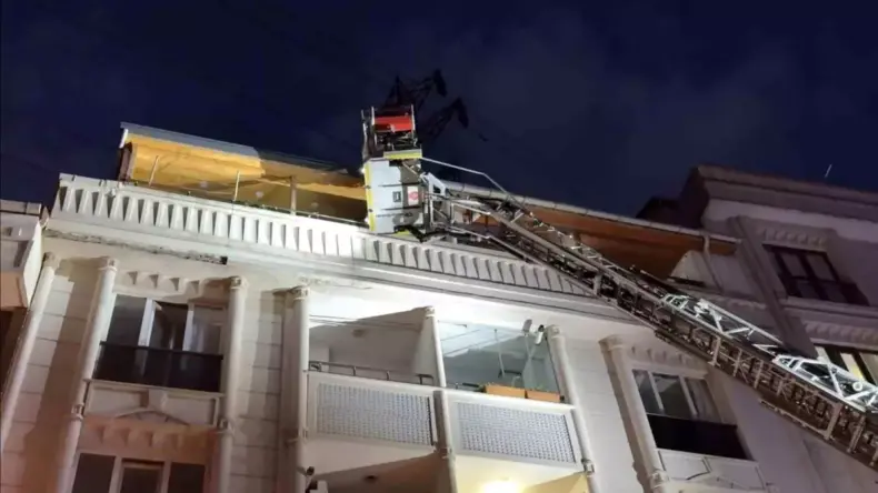 Esenyurt’ta Bodrum Yangını: 14 Yaralı
