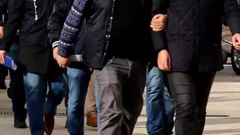 İstanbul’da suç örgütüne büyük darbe! 20 kişi tutuklandı