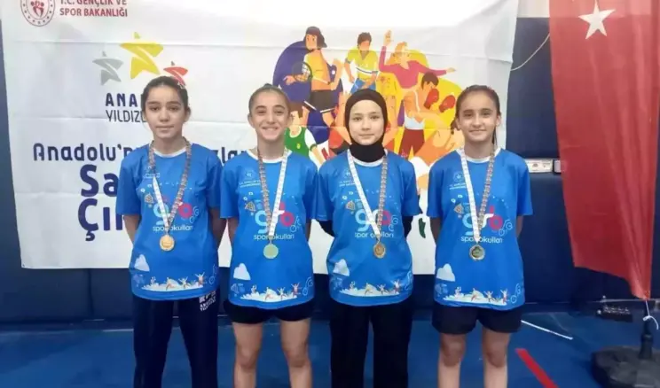 Elazığ Badminton Takımı Türkiye Finallerine Yükseldi