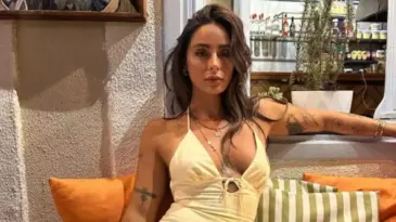 Talihsiz kaza! Yasemin Yürük denizde telefonunu aradı